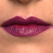 Medusa Satin Naturals Lipstick